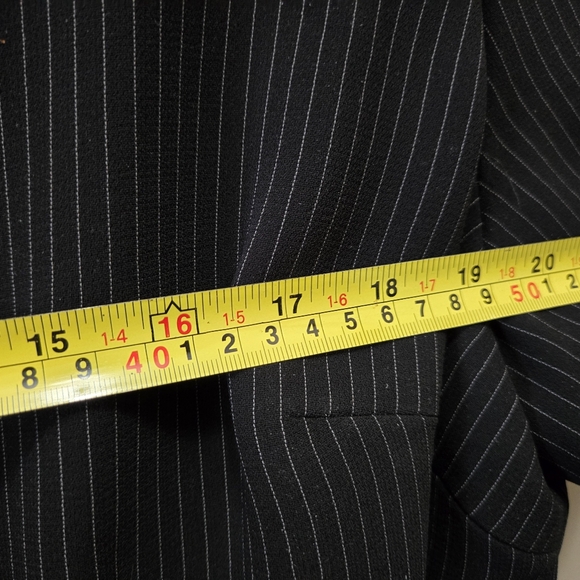 Tahari Professional Pinstripe Dress size 20 W - Picture 5 of 6